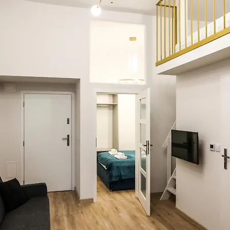 Apartment Cracwow Saint Sebastian Krakau